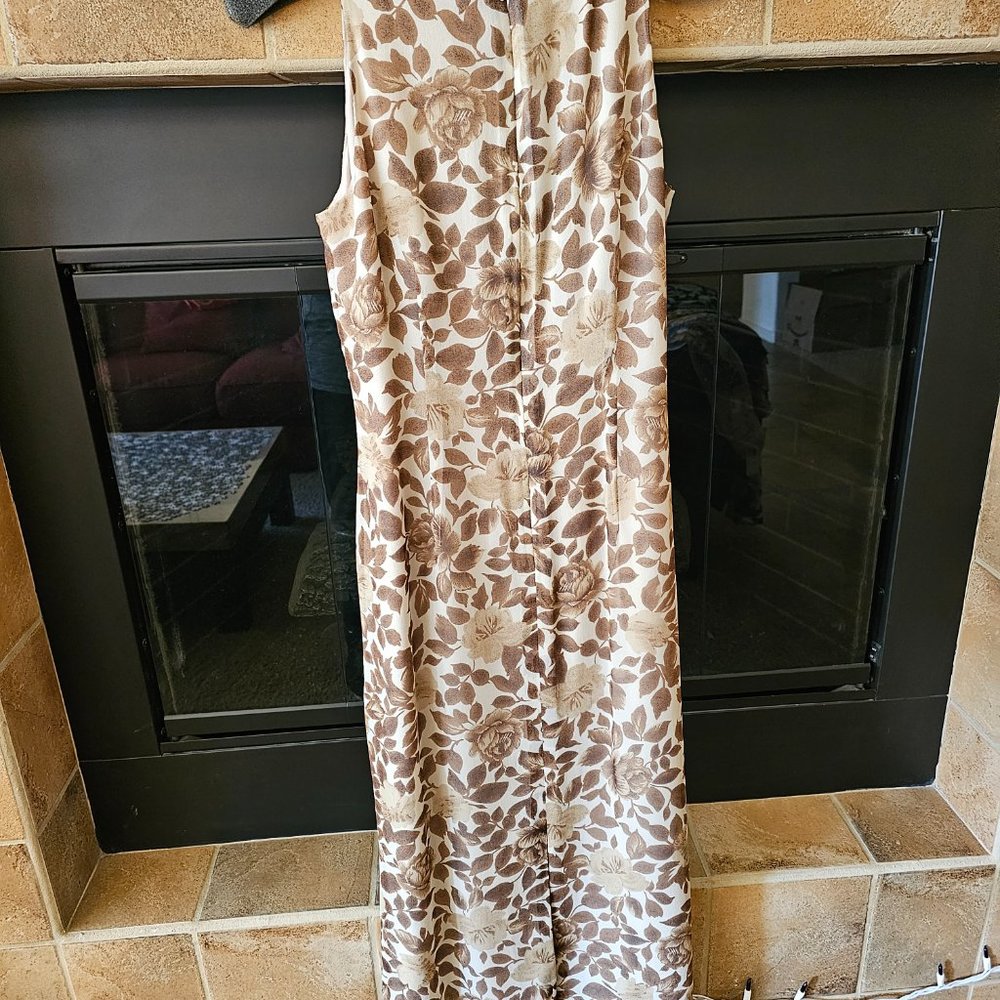 NWT INC International Concepts Petite Long Sleeveless Floral Dress - size 6P - Picture 3 of 5